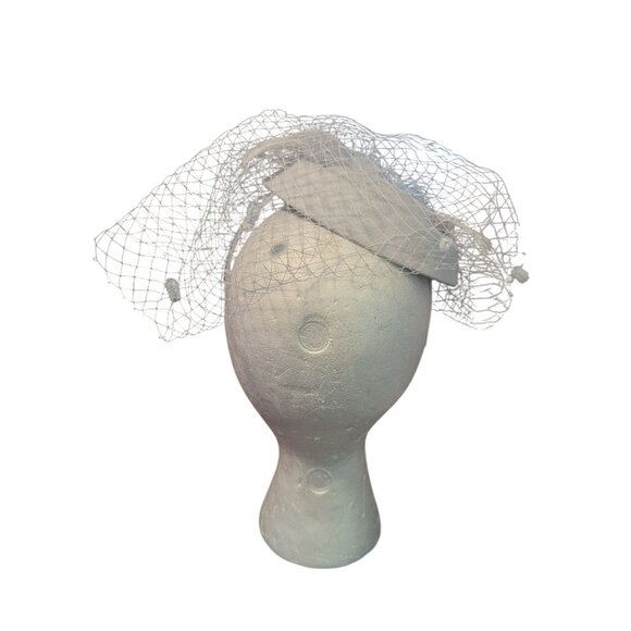 Fascinator Hat Headpiece Feather Mesh Veil Derby Wedding Evening Tea Party - Picture 3 of 6
